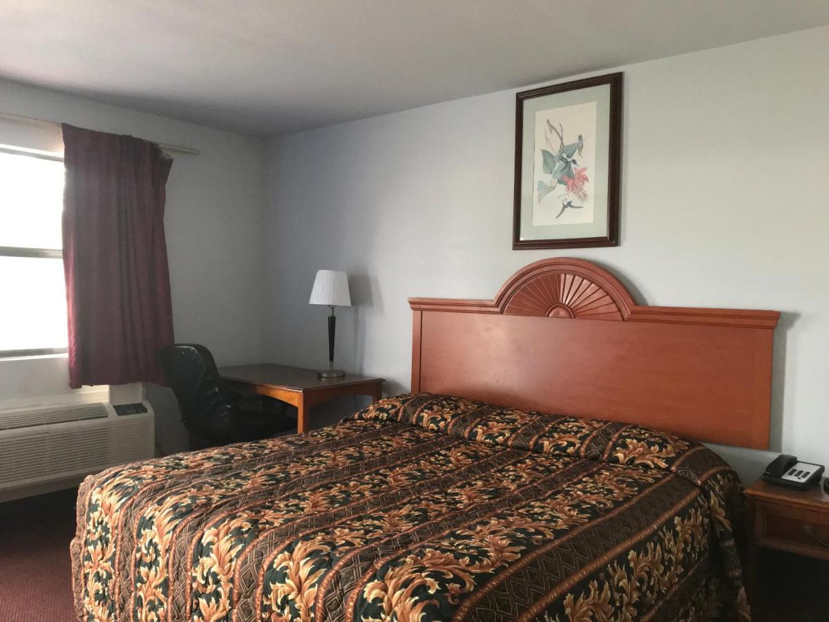 Bayfront Inn 比洛克西 外观 照片