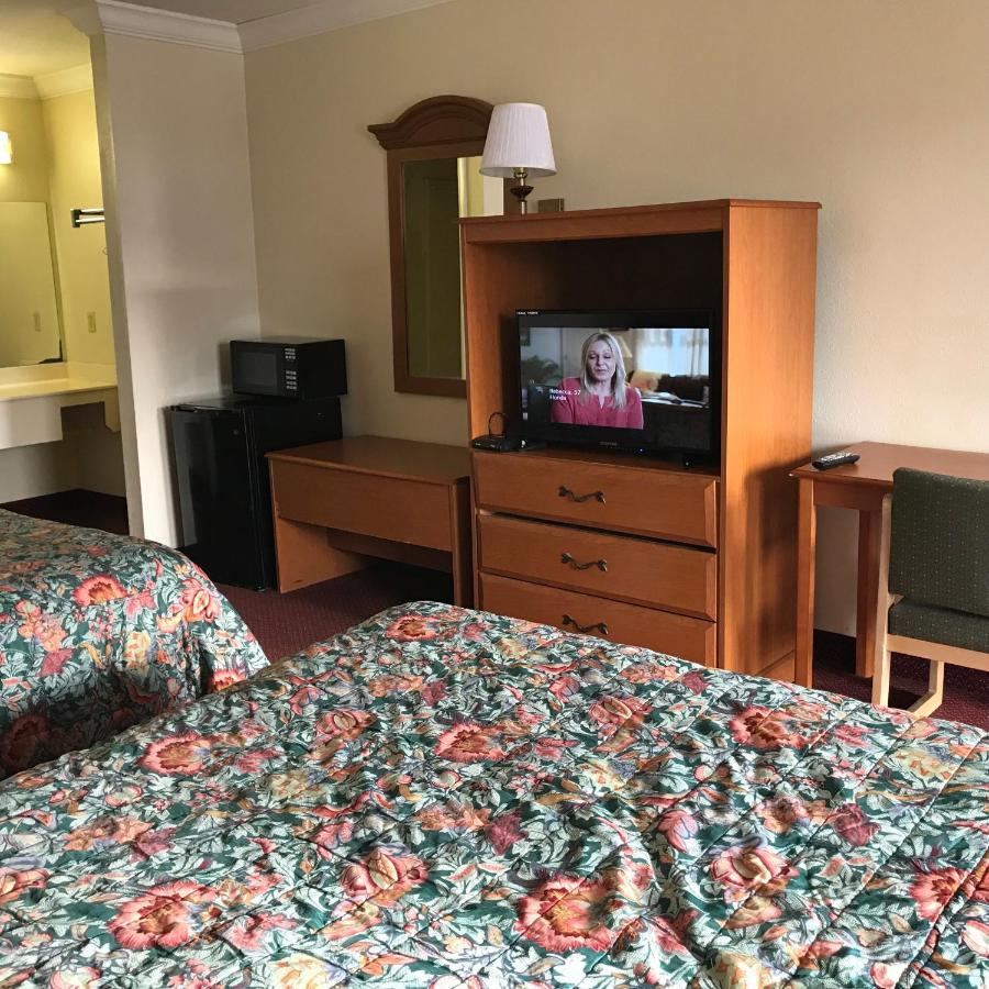 Bayfront Inn 比洛克西 外观 照片